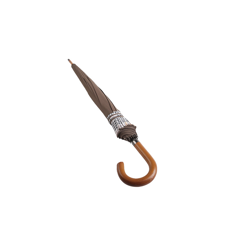 Parapluie droit assorti entre le brun et le pongé à carreaux-0E6B0402